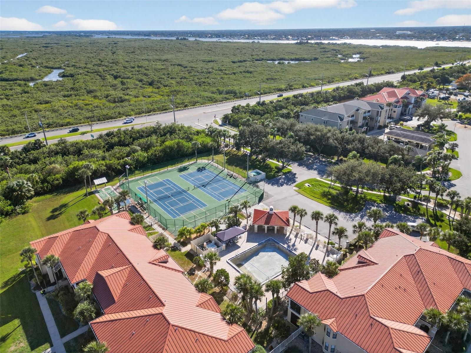 Image 34 of 50 For 434 Bouchelle Drive 304