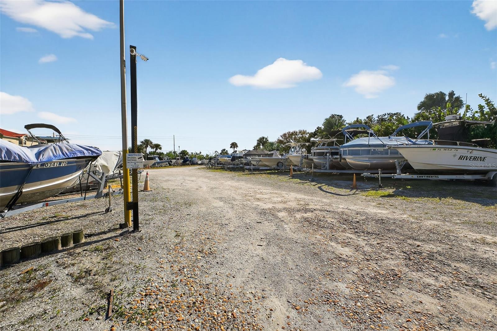 Image 42 of 50 For 434 Bouchelle Drive 304