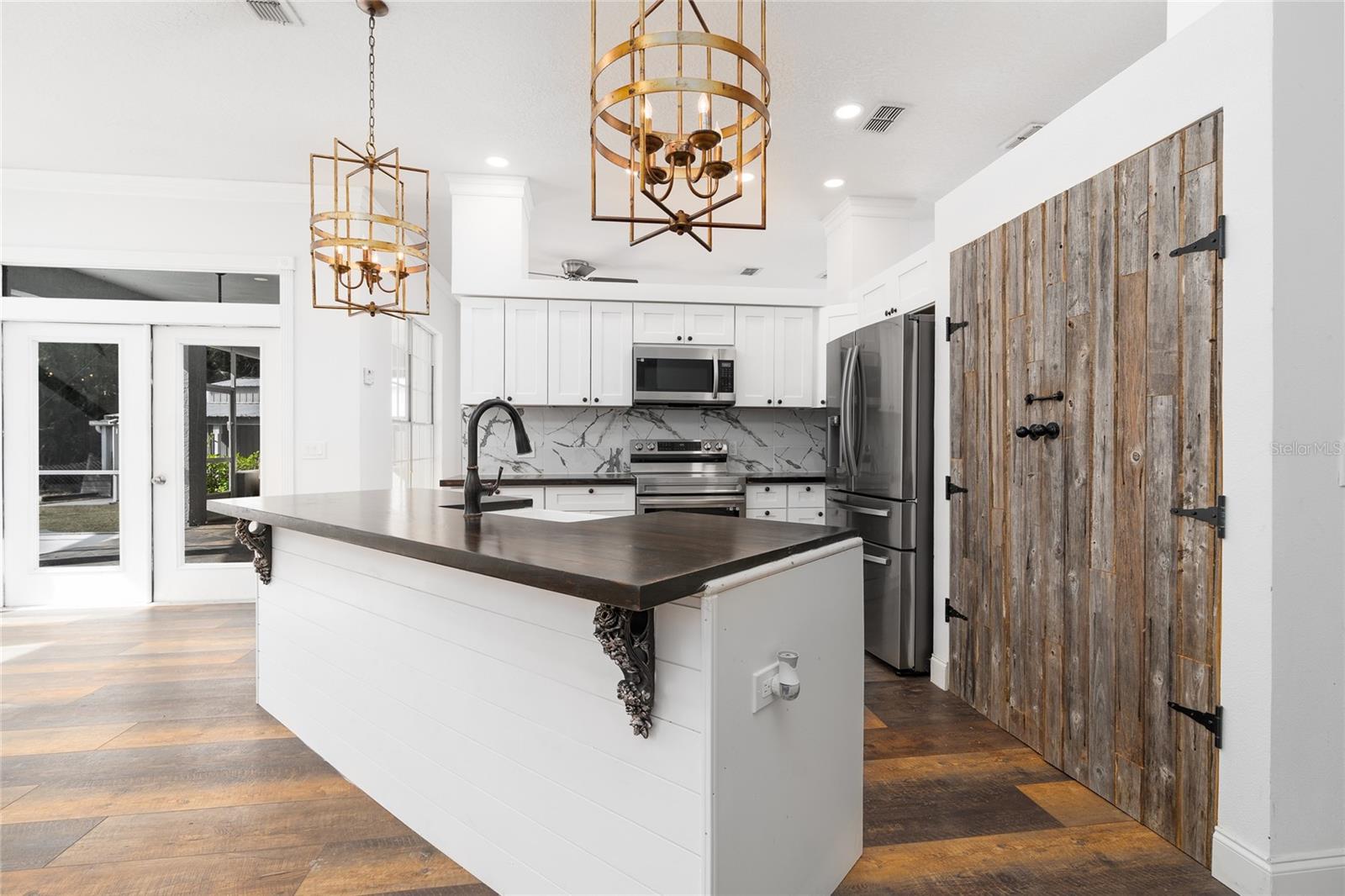 Image 11 of 49 For 760 Trophy Hunter Trail