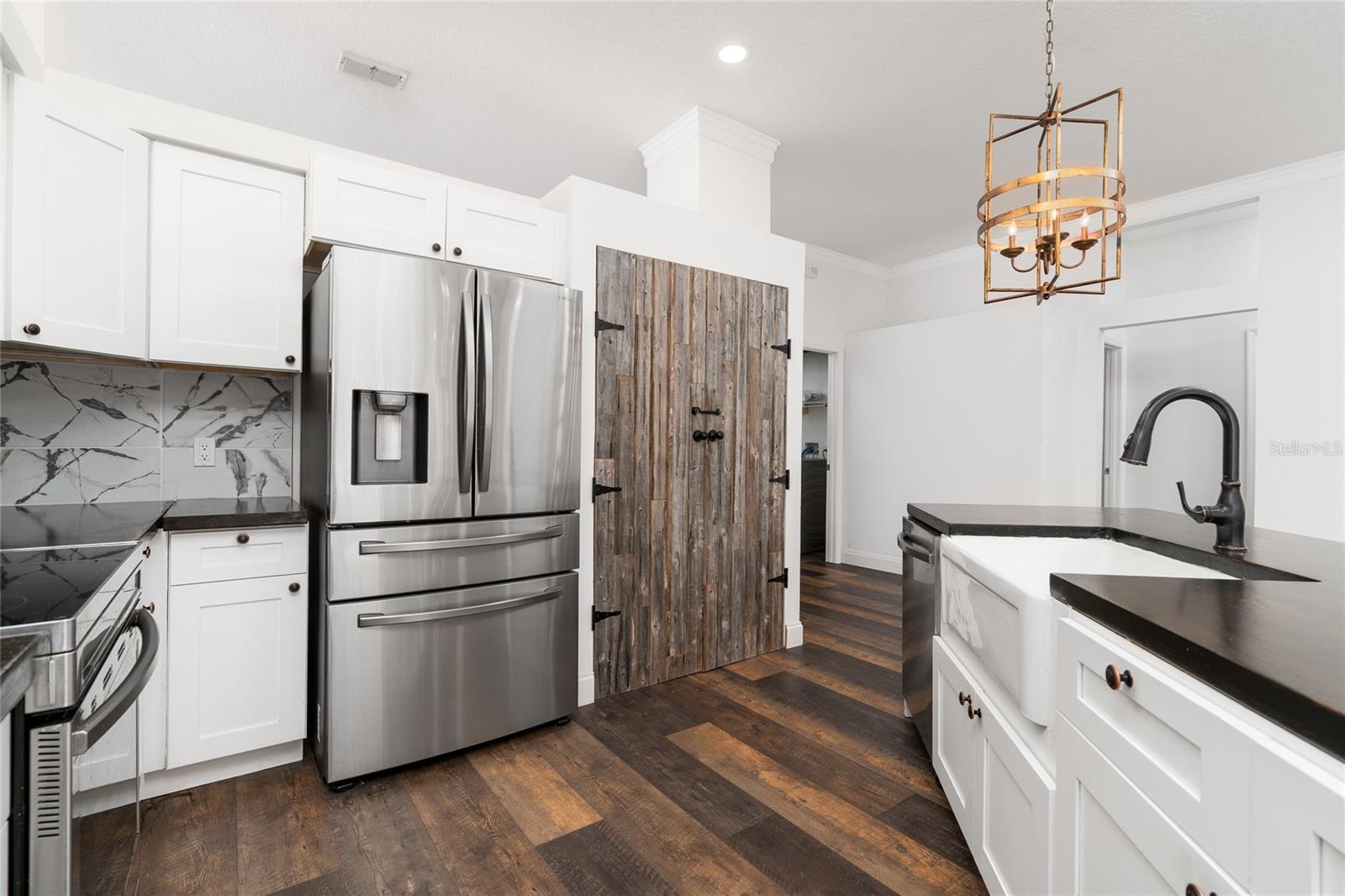 Image 12 of 49 For 760 Trophy Hunter Trail