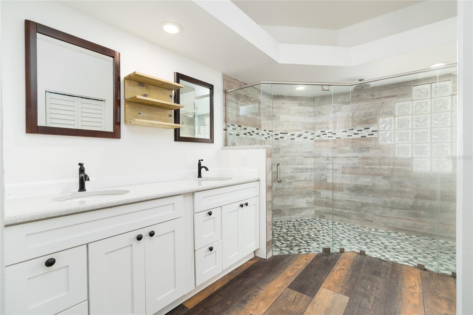 Image 21 of 49 For 760 Trophy Hunter Trail