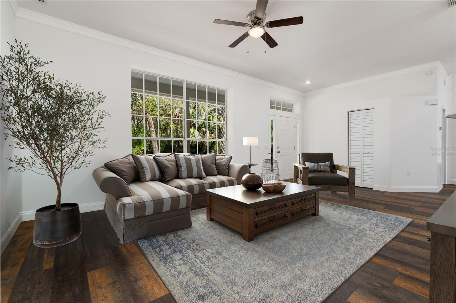 Image 6 of 49 For 760 Trophy Hunter Trail