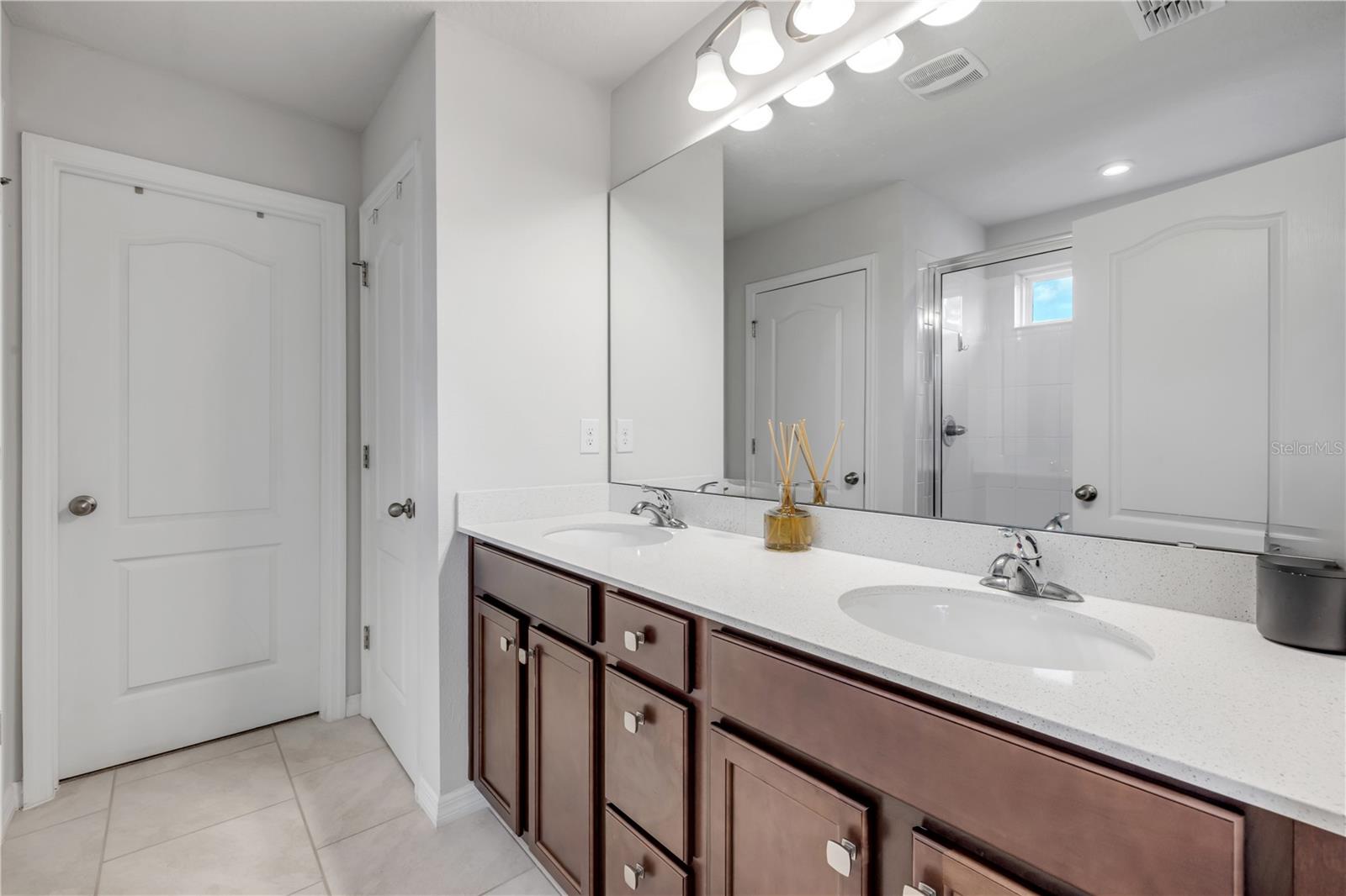 Image 39 of 64 For 1561 Chelsea Manor Circle