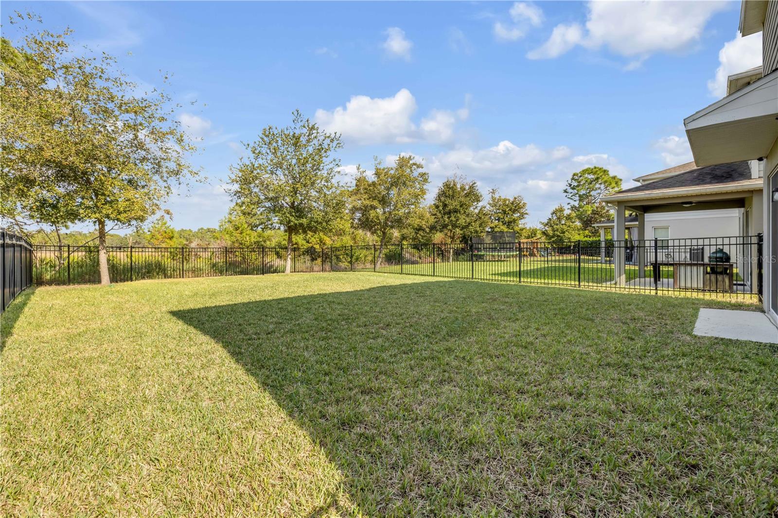 Image 4 of 64 For 1561 Chelsea Manor Circle