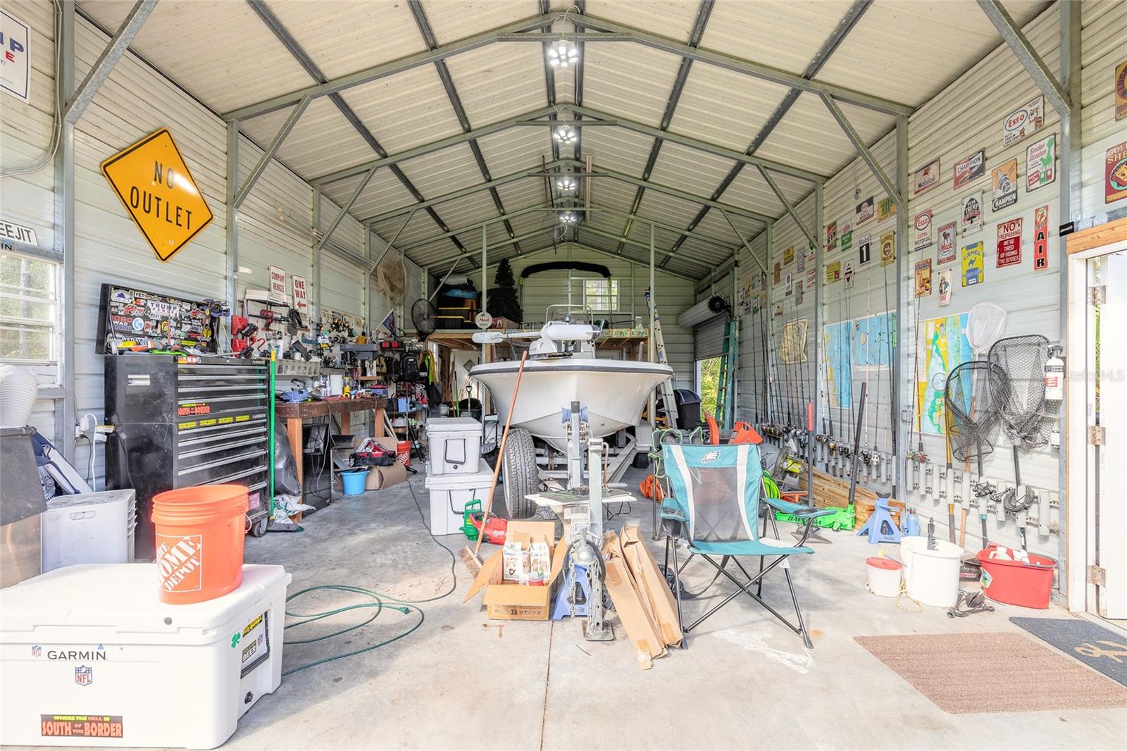 Image 35 of 50 For 4050 Golden Shores Boulevard