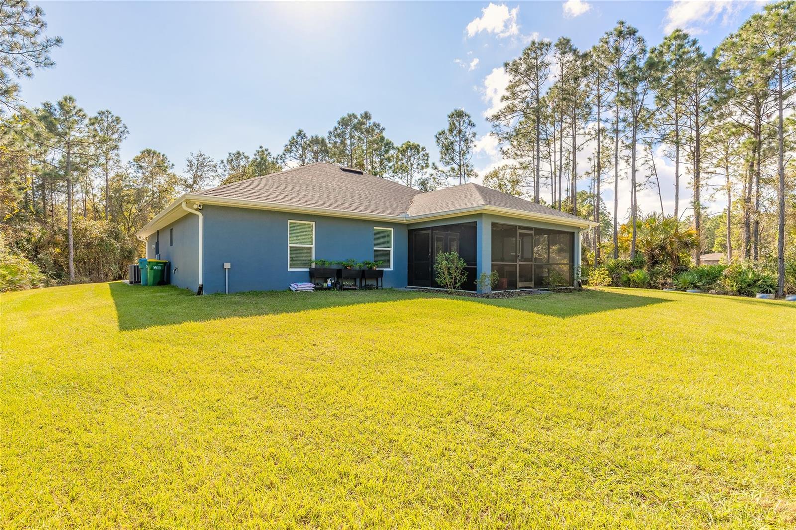 Image 40 of 50 For 4050 Golden Shores Boulevard