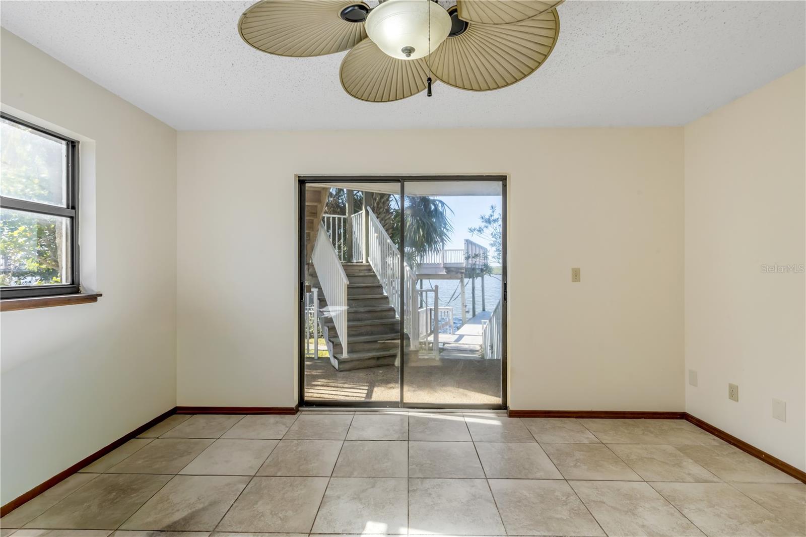 Image 62 of 99 For 824 Eel Avenue