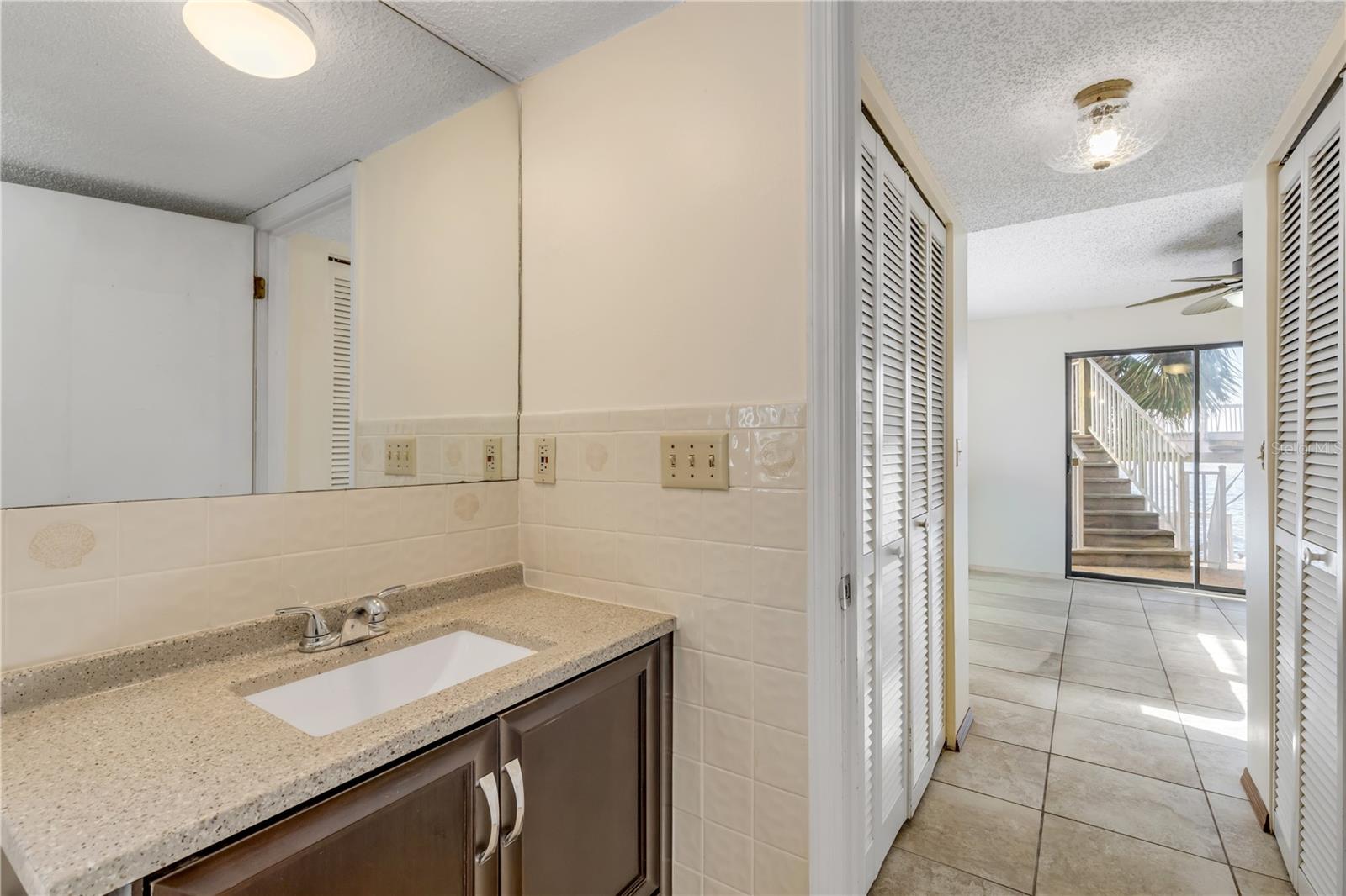 Image 66 of 99 For 824 Eel Avenue