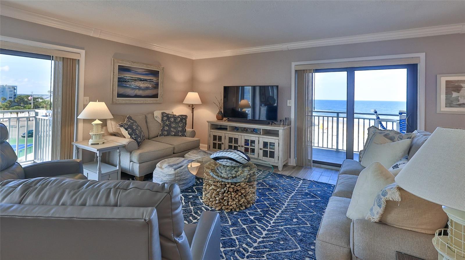 Image 18 of 37 For 5207 Atlantic Avenue 321