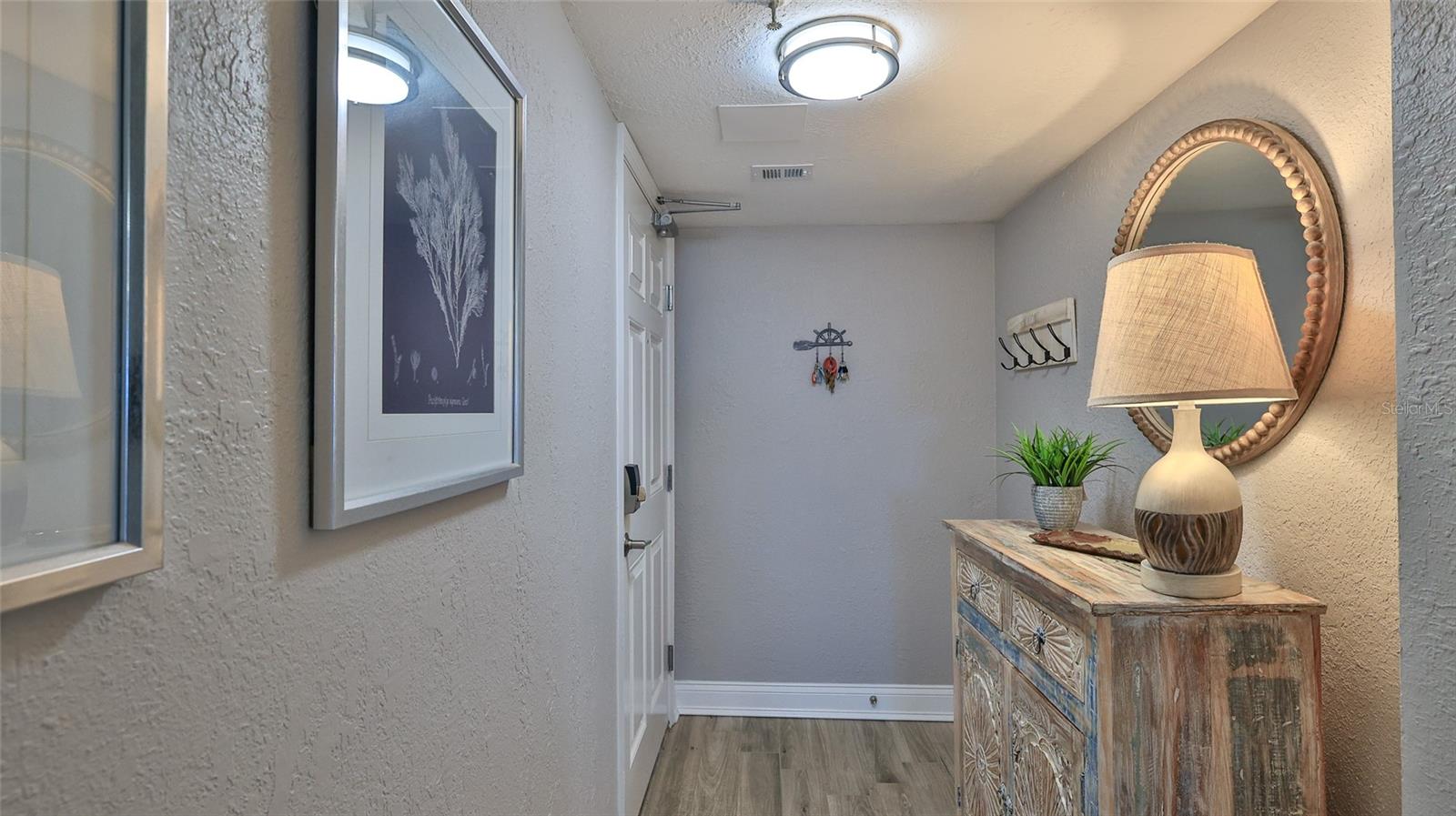 Image 20 of 37 For 5207 Atlantic Avenue 321