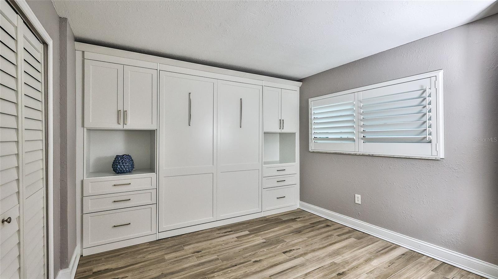 Image 22 of 37 For 5207 Atlantic Avenue 321