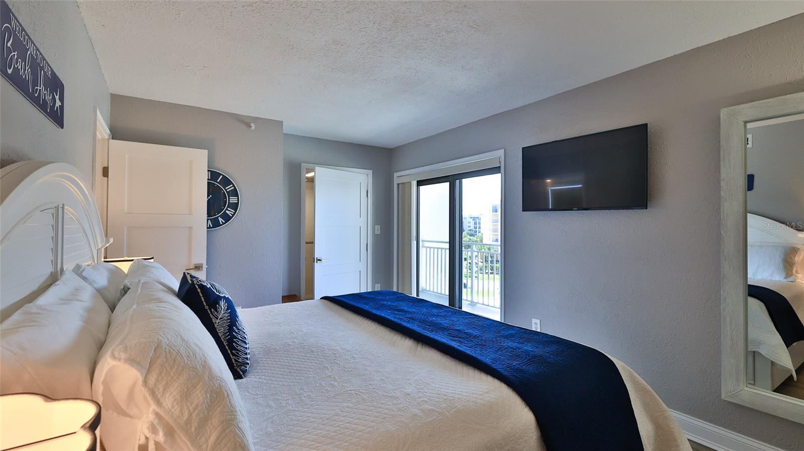 Image 23 of 37 For 5207 Atlantic Avenue 321