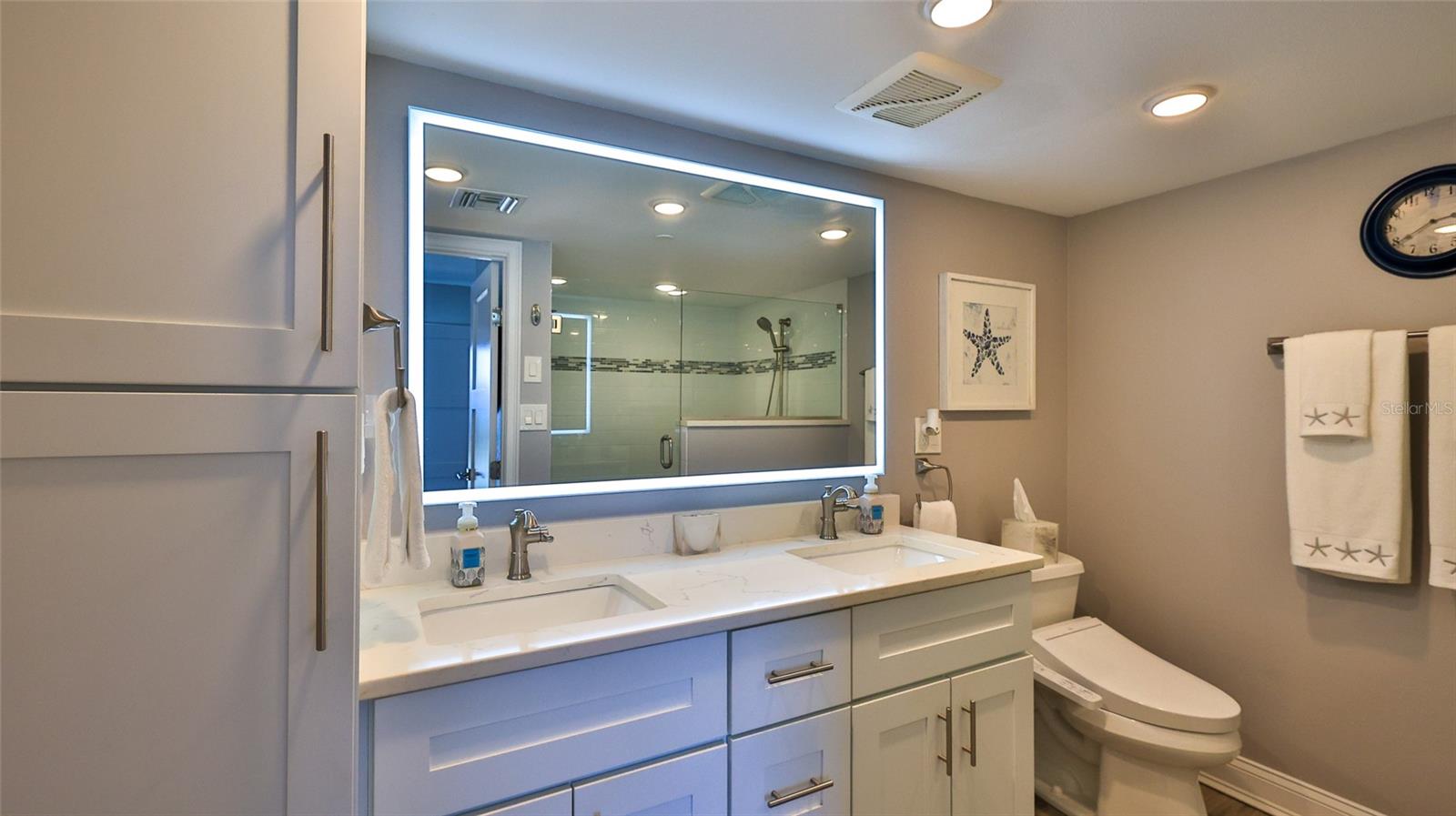 Image 25 of 37 For 5207 Atlantic Avenue 321