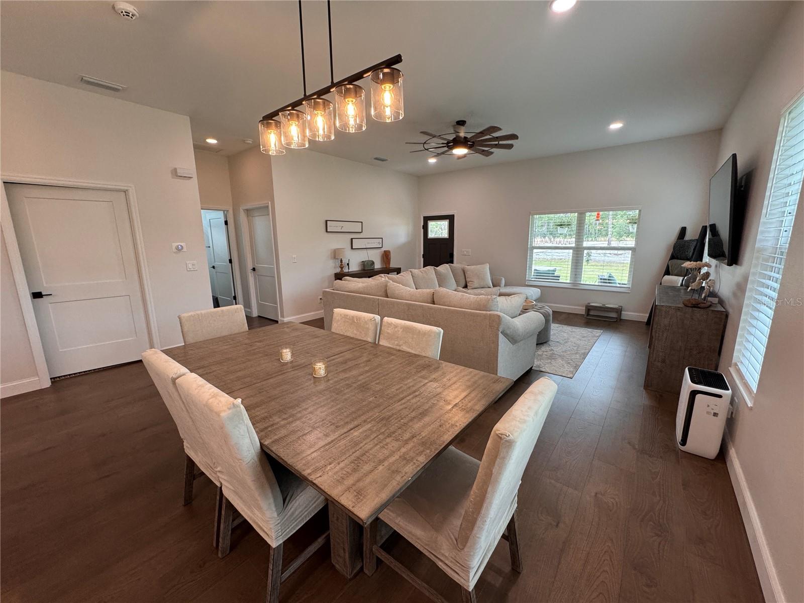 Image 18 of 49 For 4275 Beacon Light Road