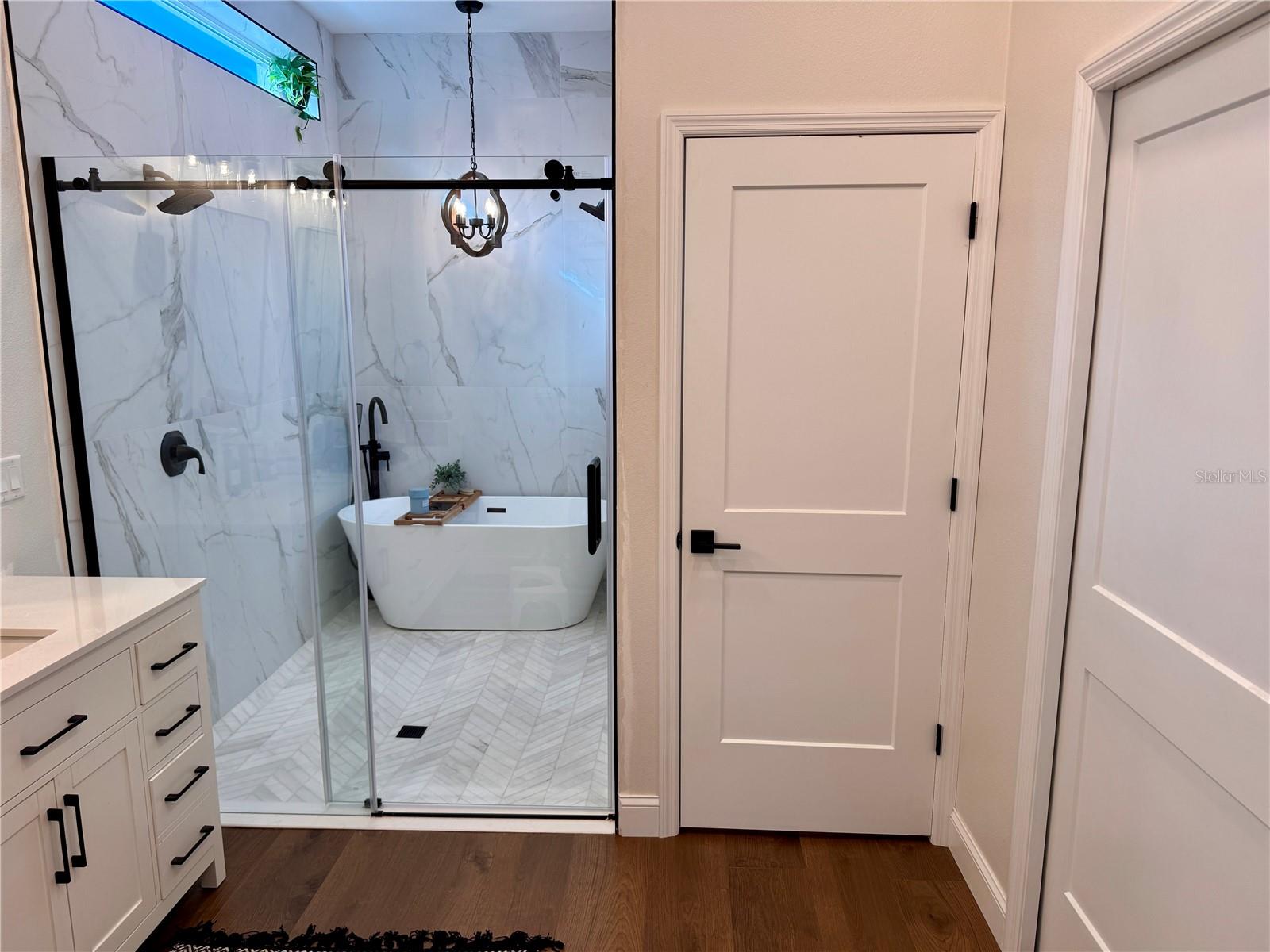 Image 36 of 49 For 4275 Beacon Light Road