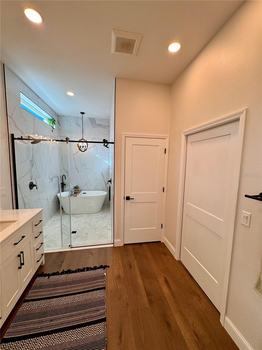 Image 38 of 49 For 4275 Beacon Light Road