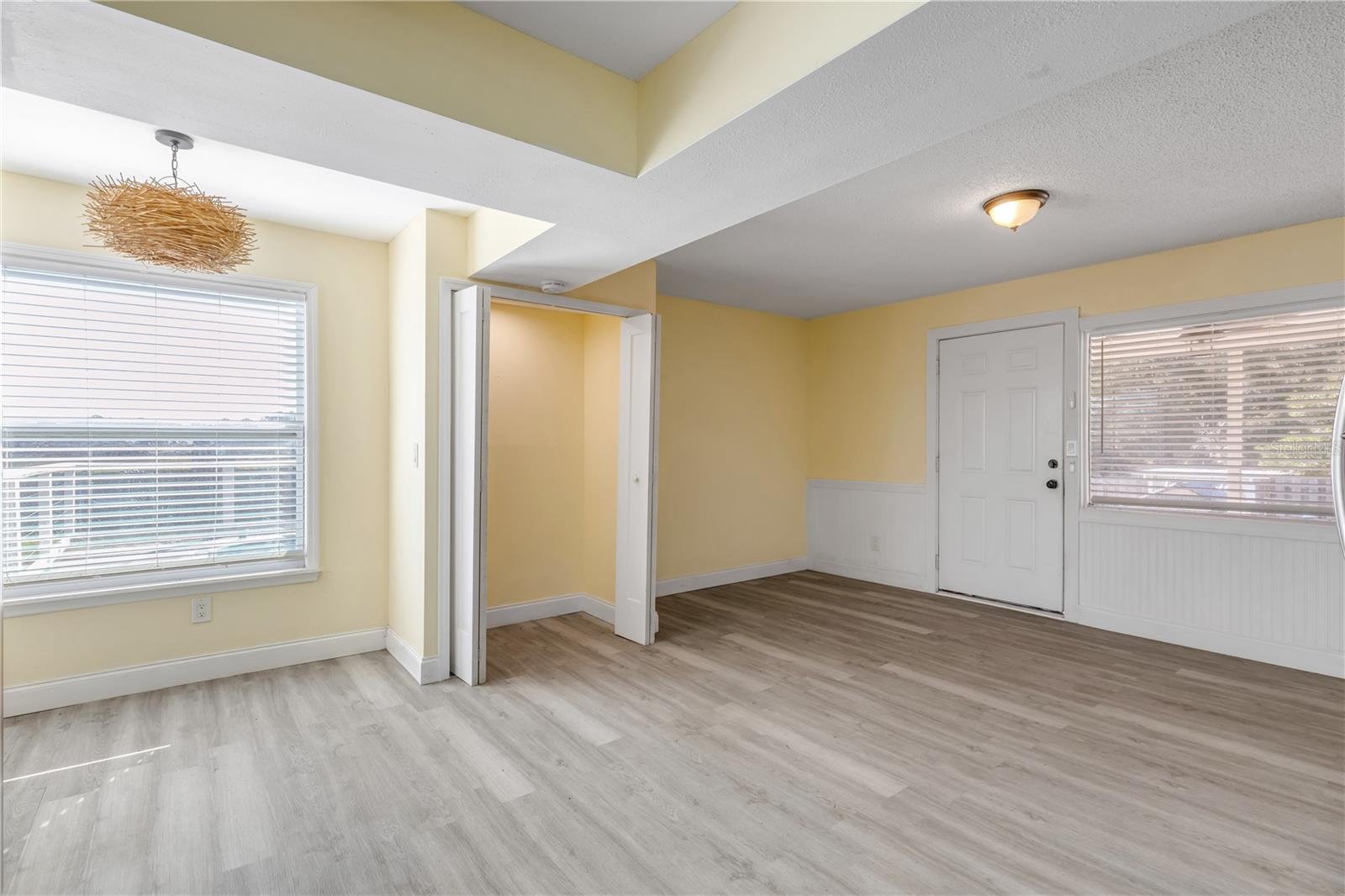 Image 20 of 59 For 3834 Pioneer Trail