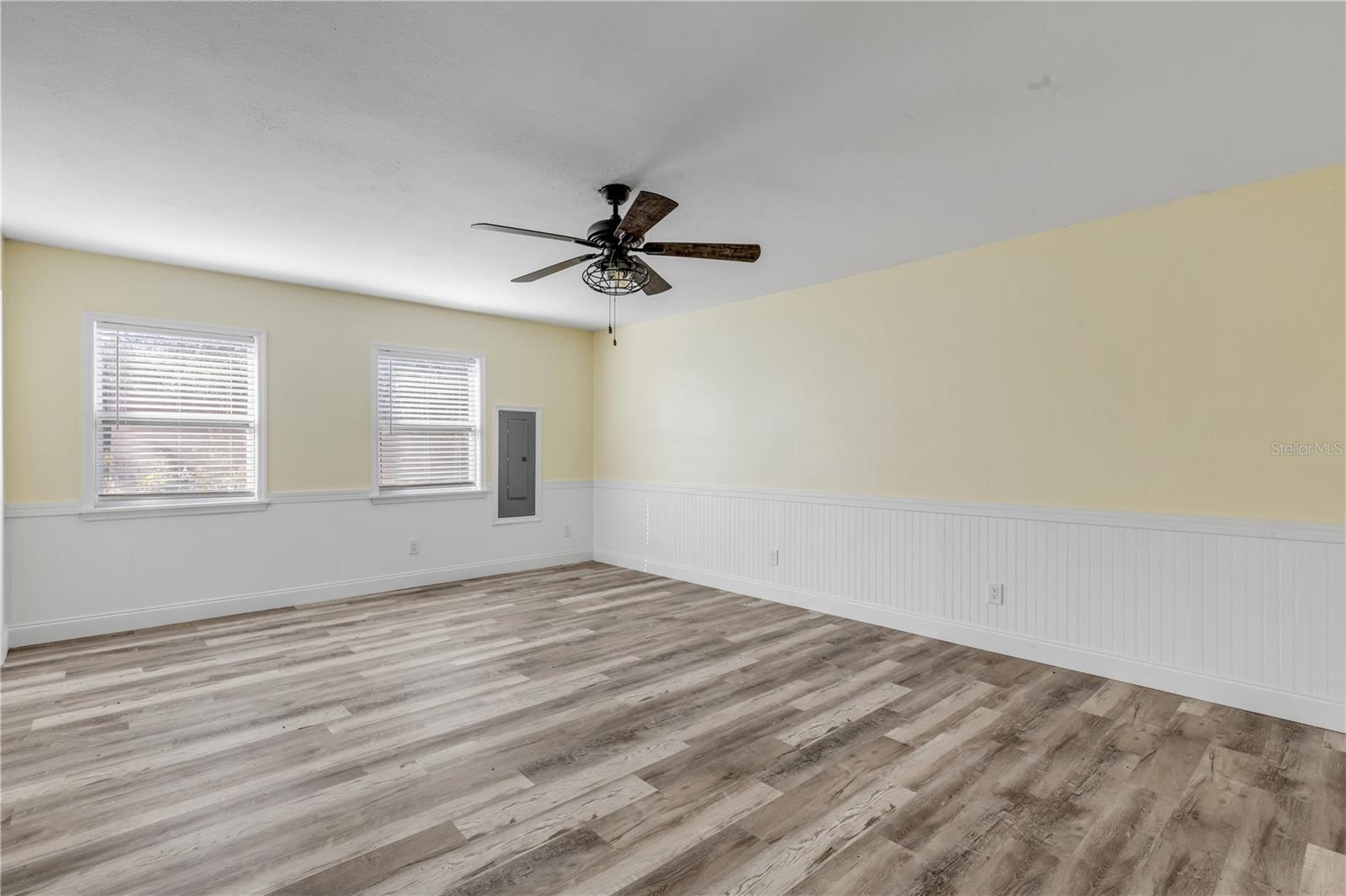 Image 22 of 59 For 3834 Pioneer Trail