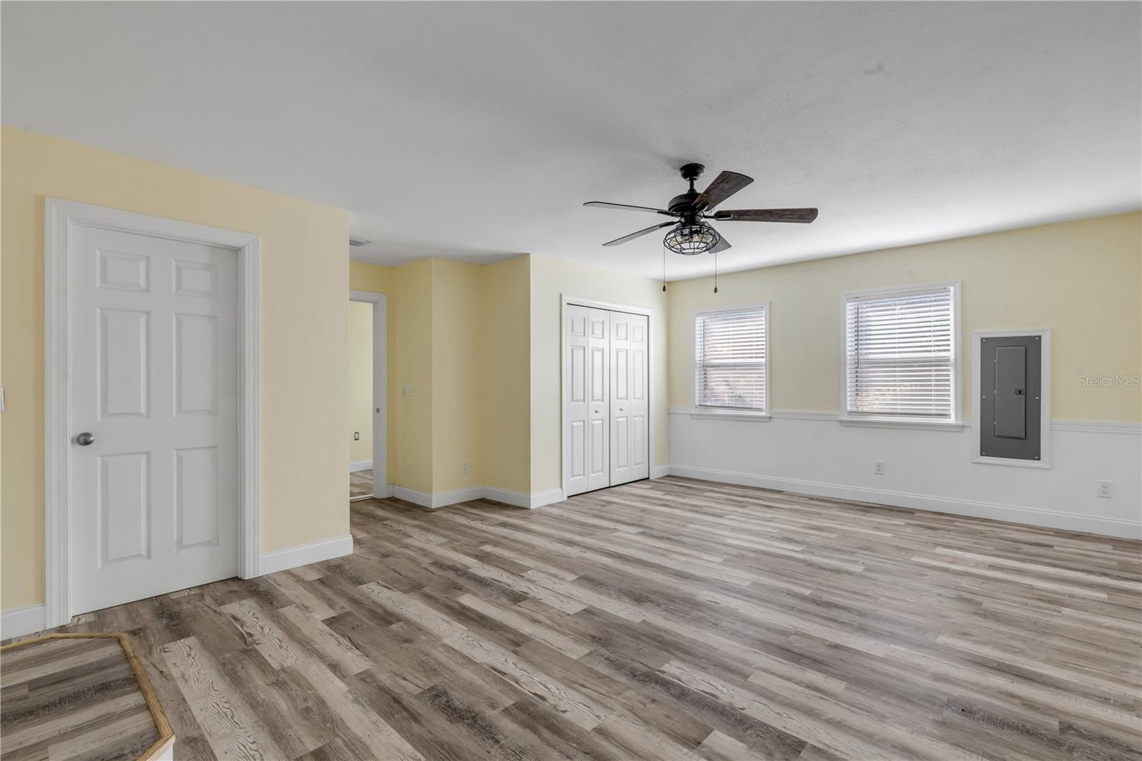 Image 23 of 59 For 3834 Pioneer Trail