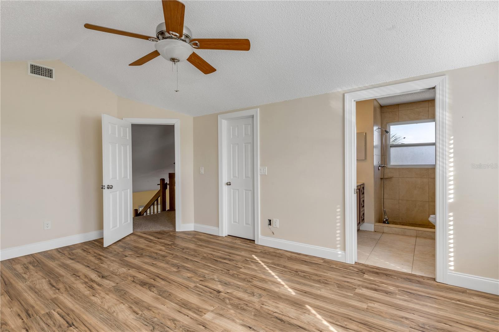 Image 30 of 59 For 3834 Pioneer Trail