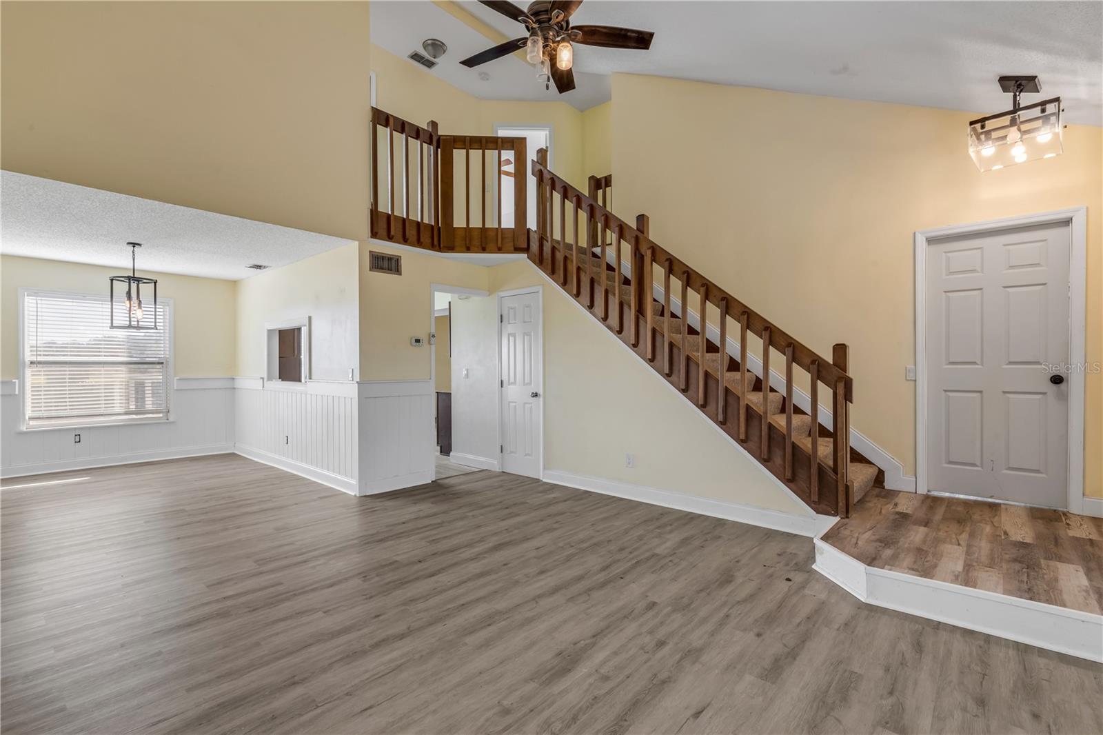 Image 7 of 59 For 3834 Pioneer Trail