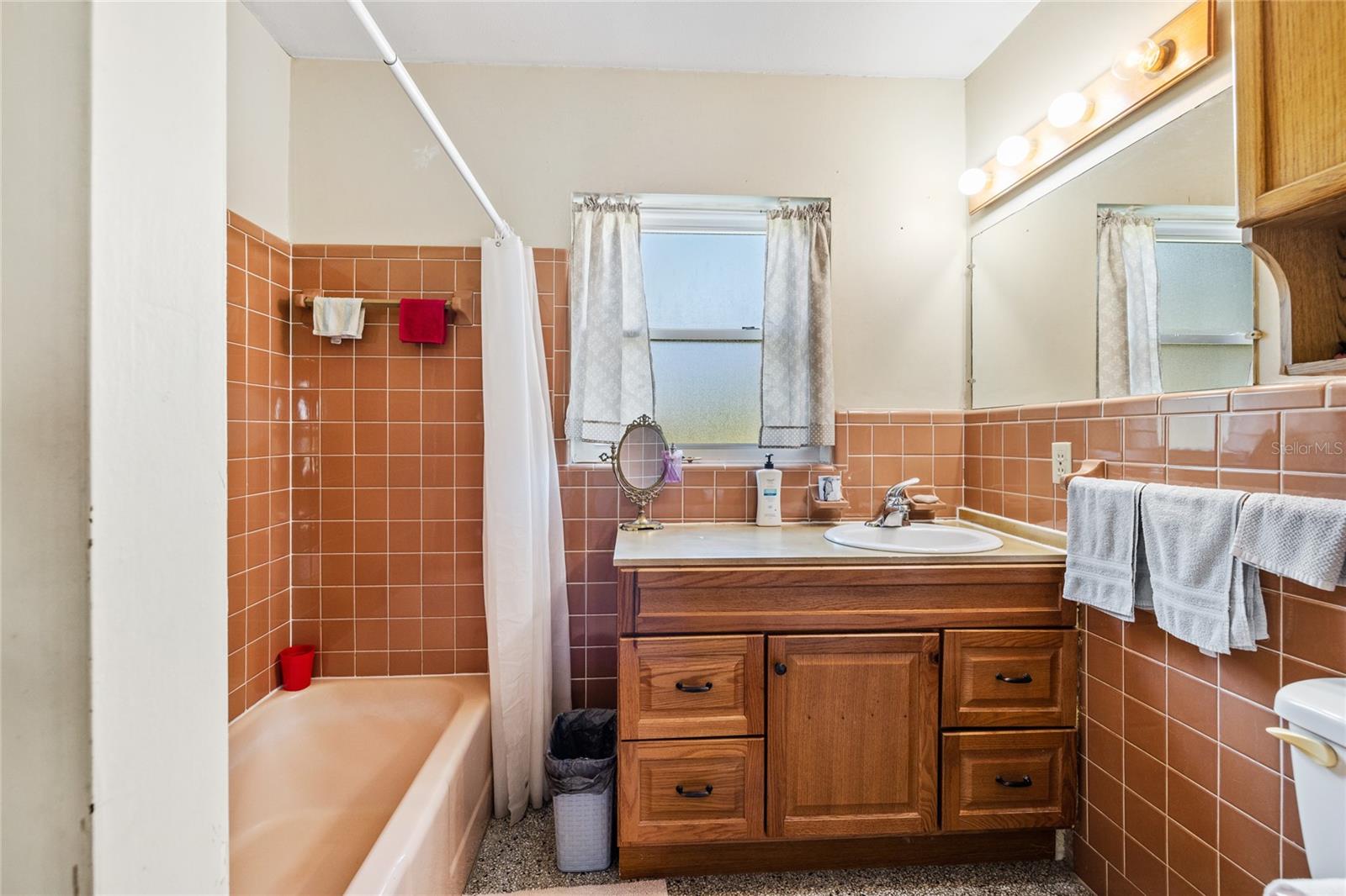 Image 21 of 24 For 201 Christmas Hill Road