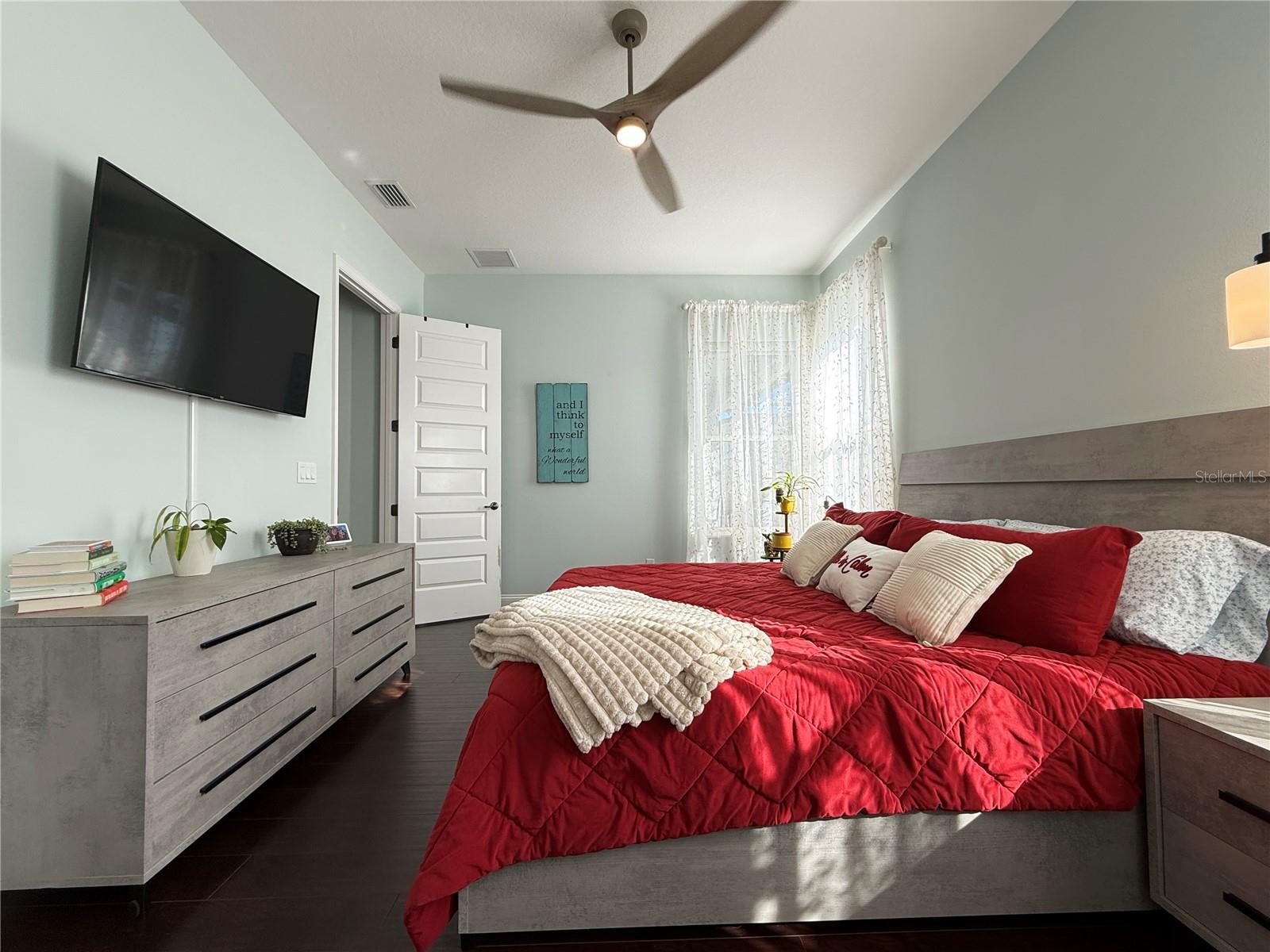 Image 15 of 41 For 3218 Medici Boulevard