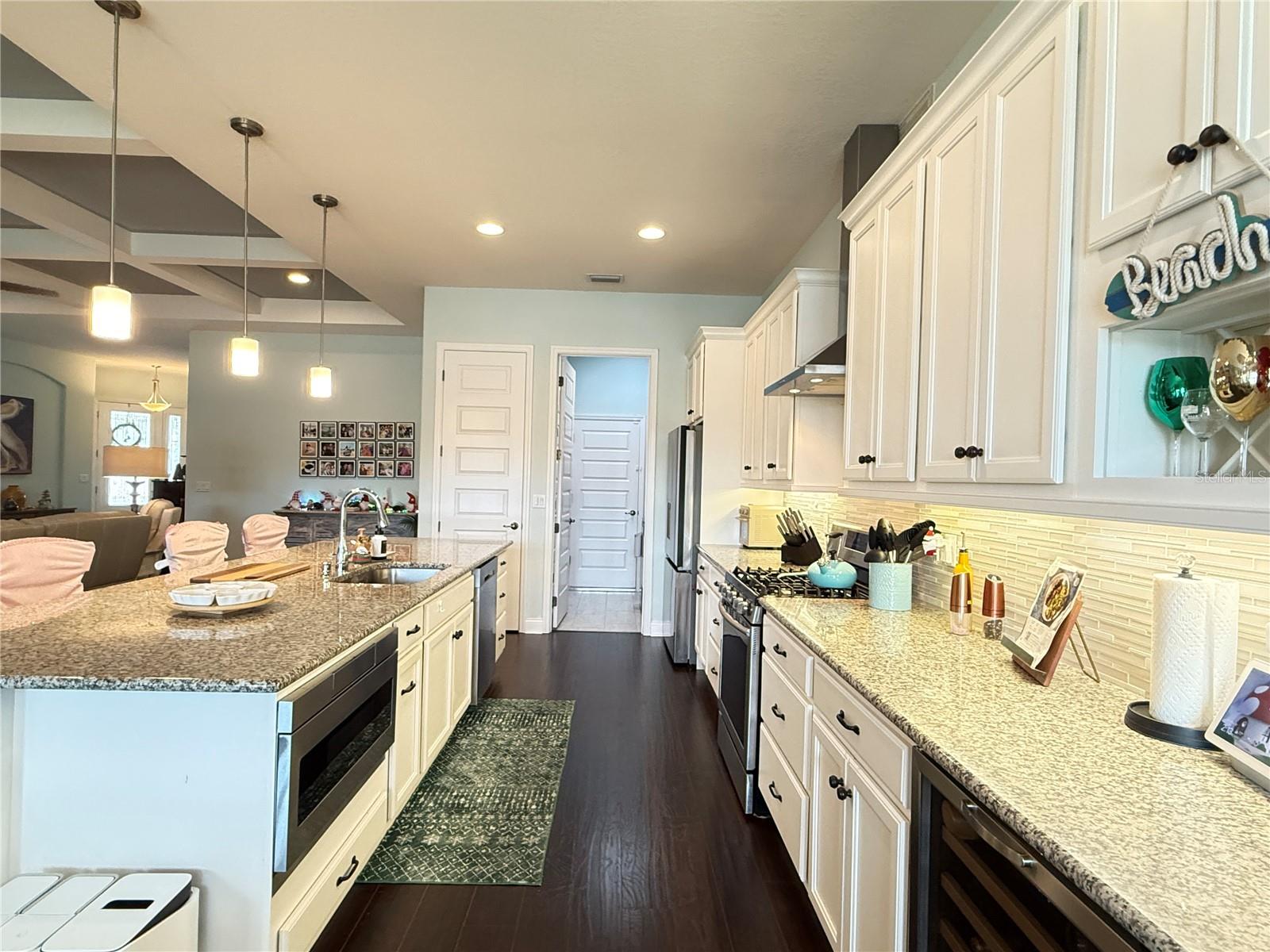 Image 9 of 41 For 3218 Medici Boulevard