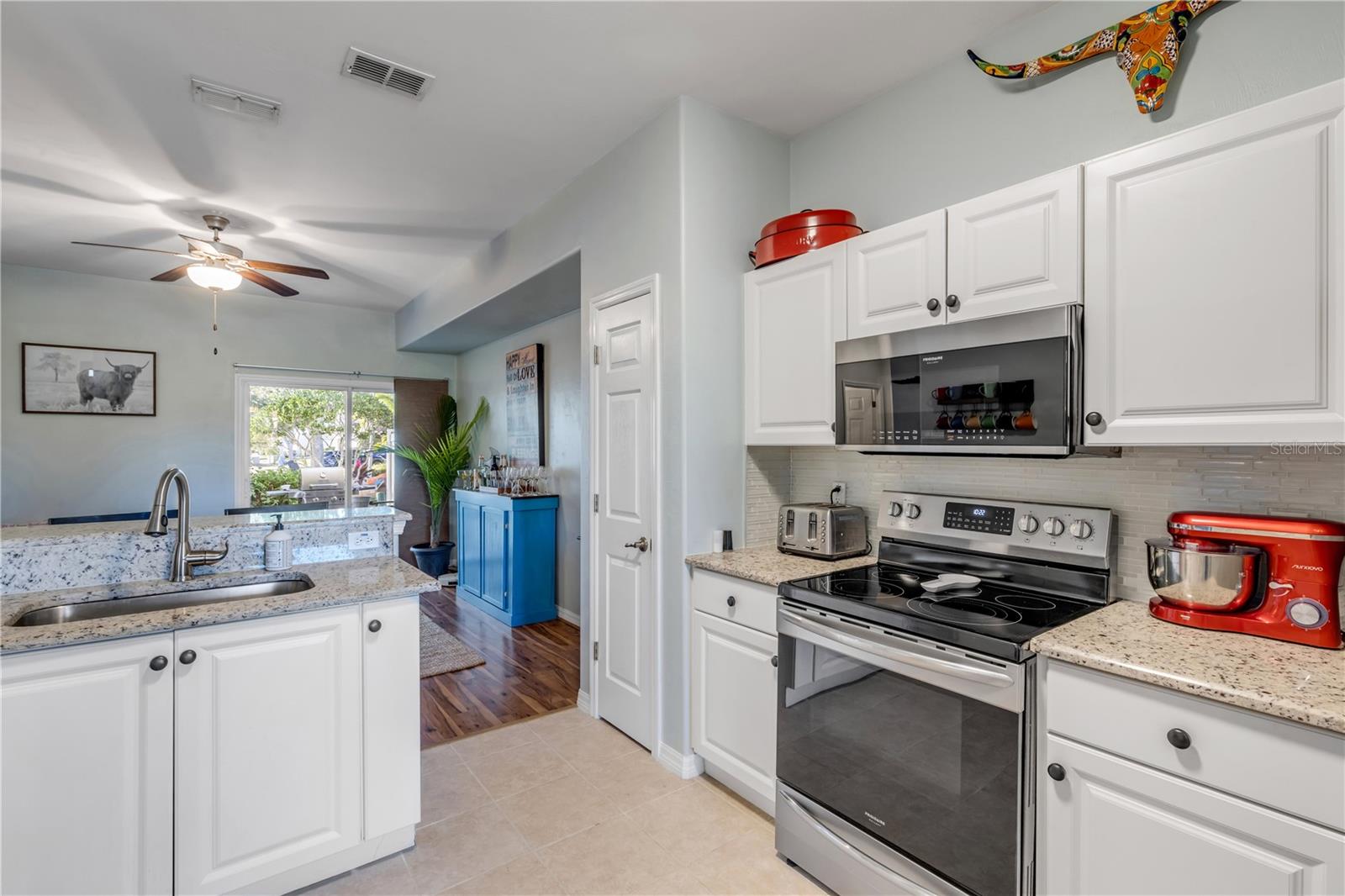 Image 15 of 71 For 360 Airport Road