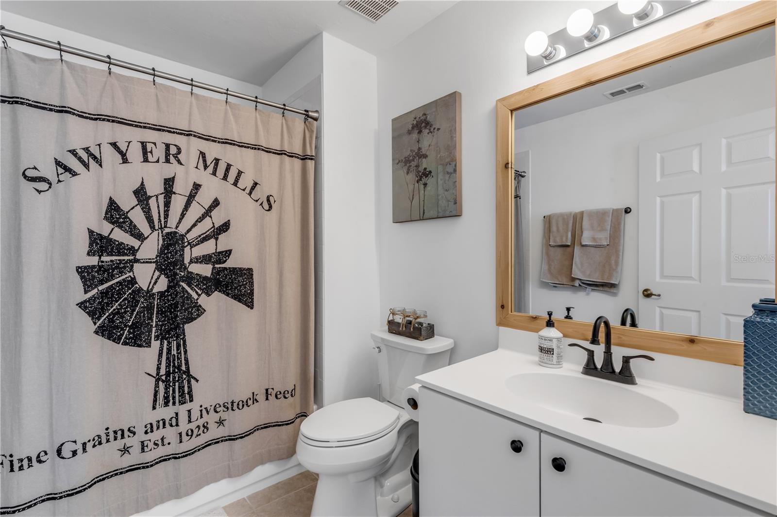 Image 31 of 71 For 360 Airport Road