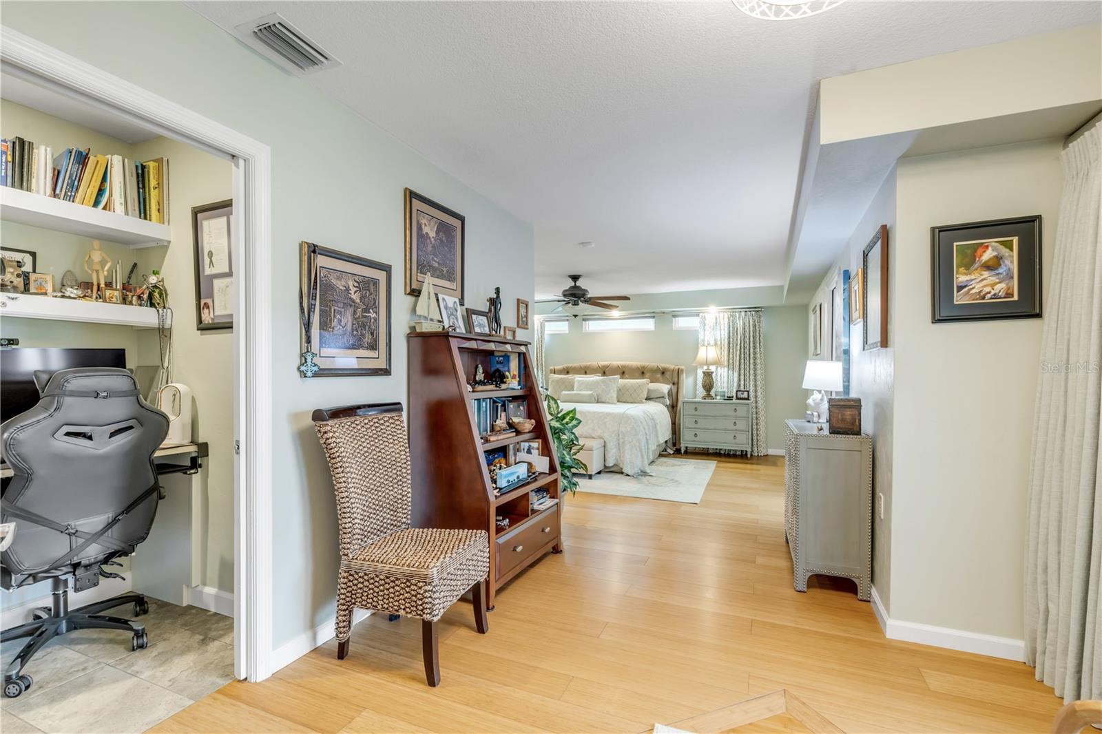 Image 53 of 95 For 106 Via Duomo