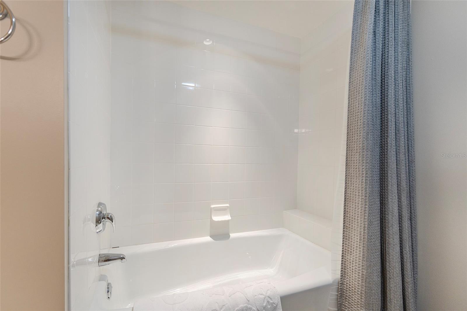 Image 12 of 38 For 4670 Links Village Drive A506