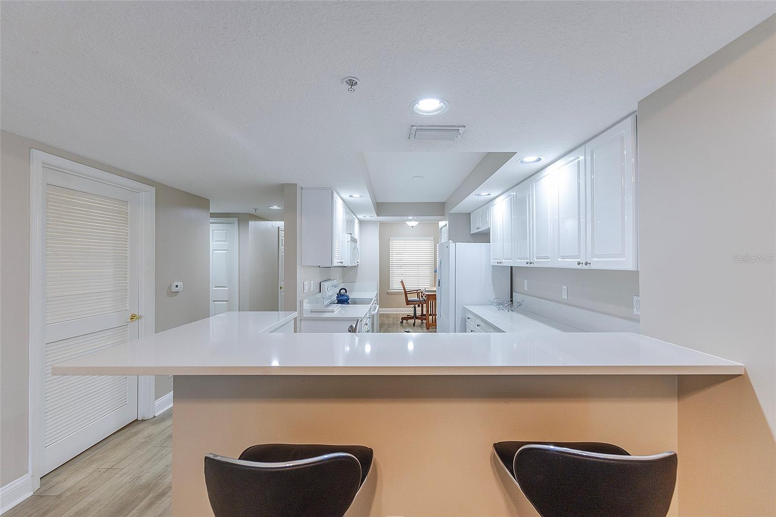 Image 23 of 38 For 4670 Links Village Drive A506