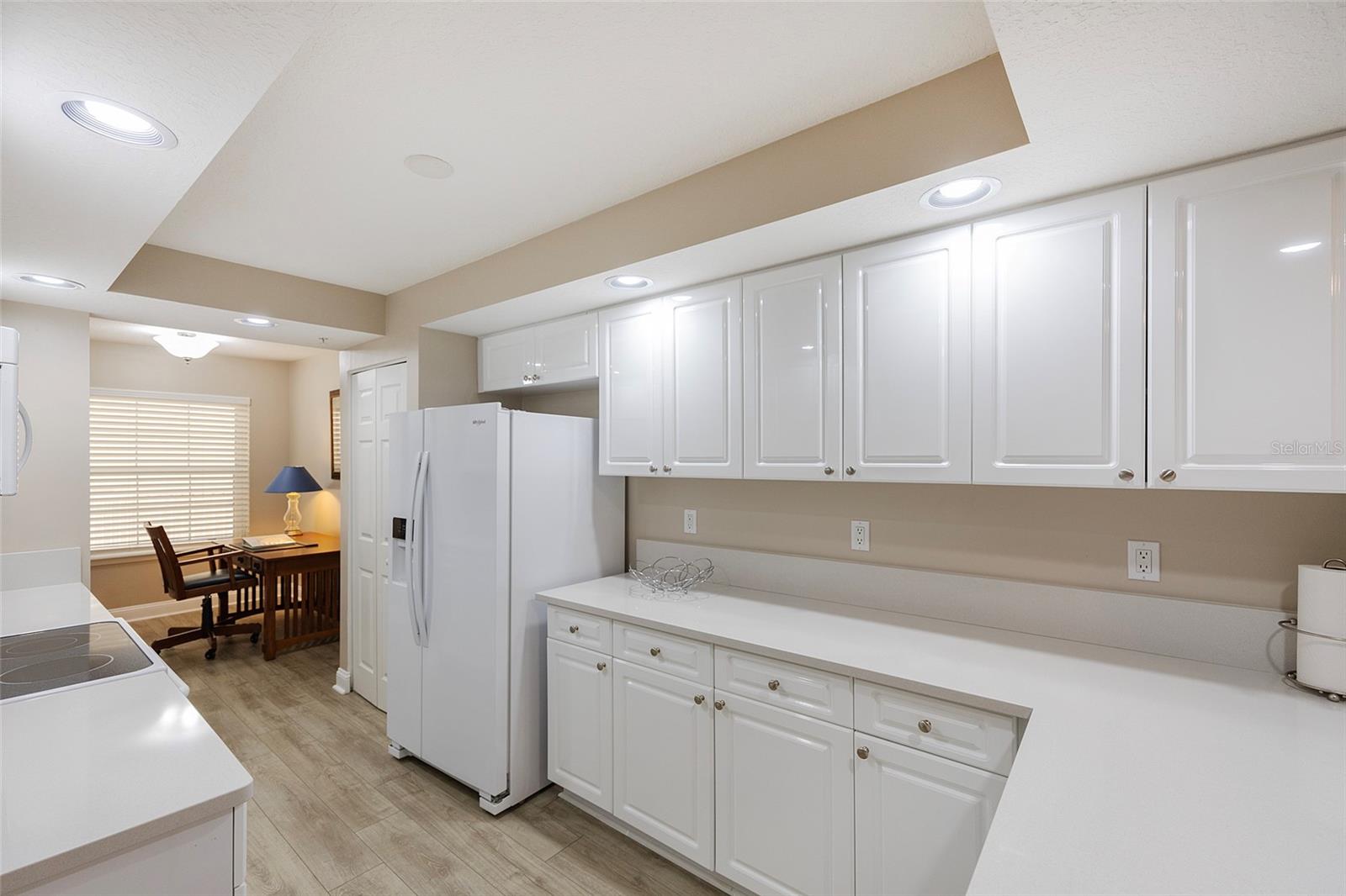 Image 27 of 38 For 4670 Links Village Drive A506