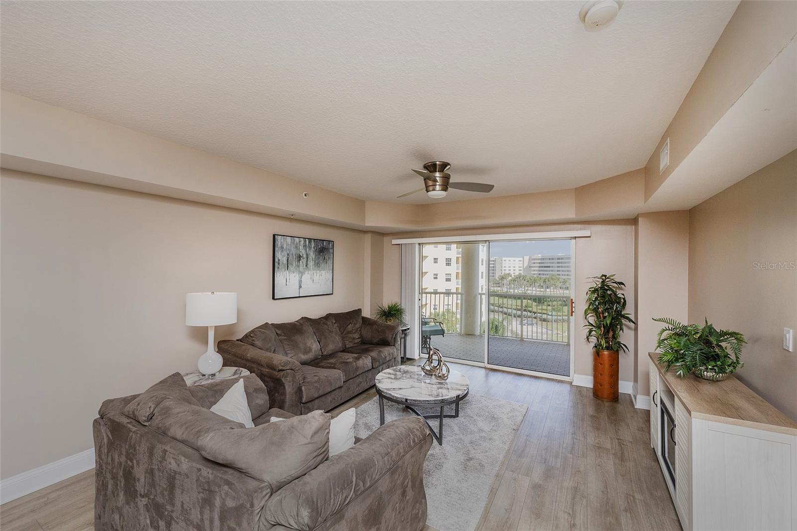 Image 33 of 38 For 4670 Links Village Drive A506