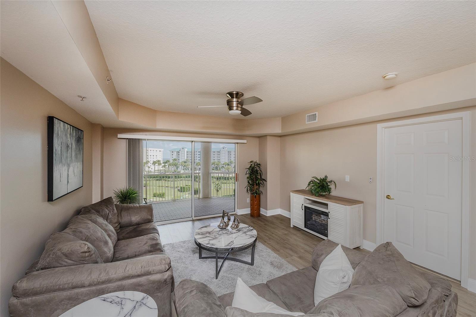 Image 34 of 38 For 4670 Links Village Drive A506