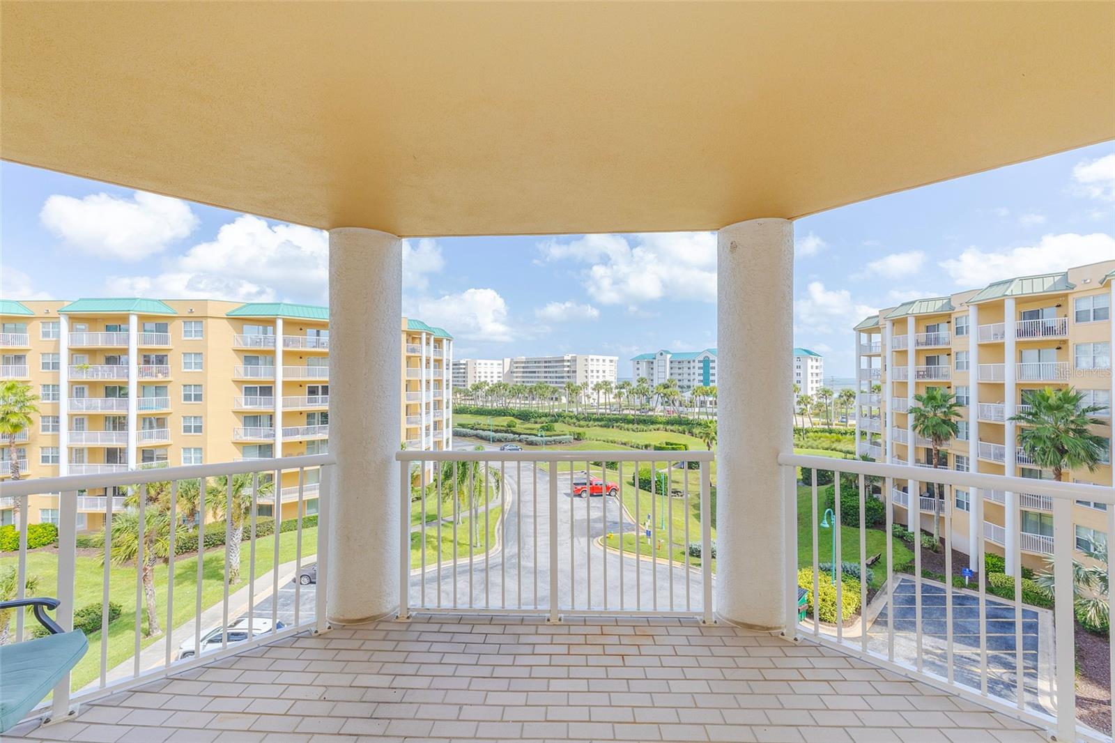 Image 4 of 38 For 4670 Links Village Drive A506