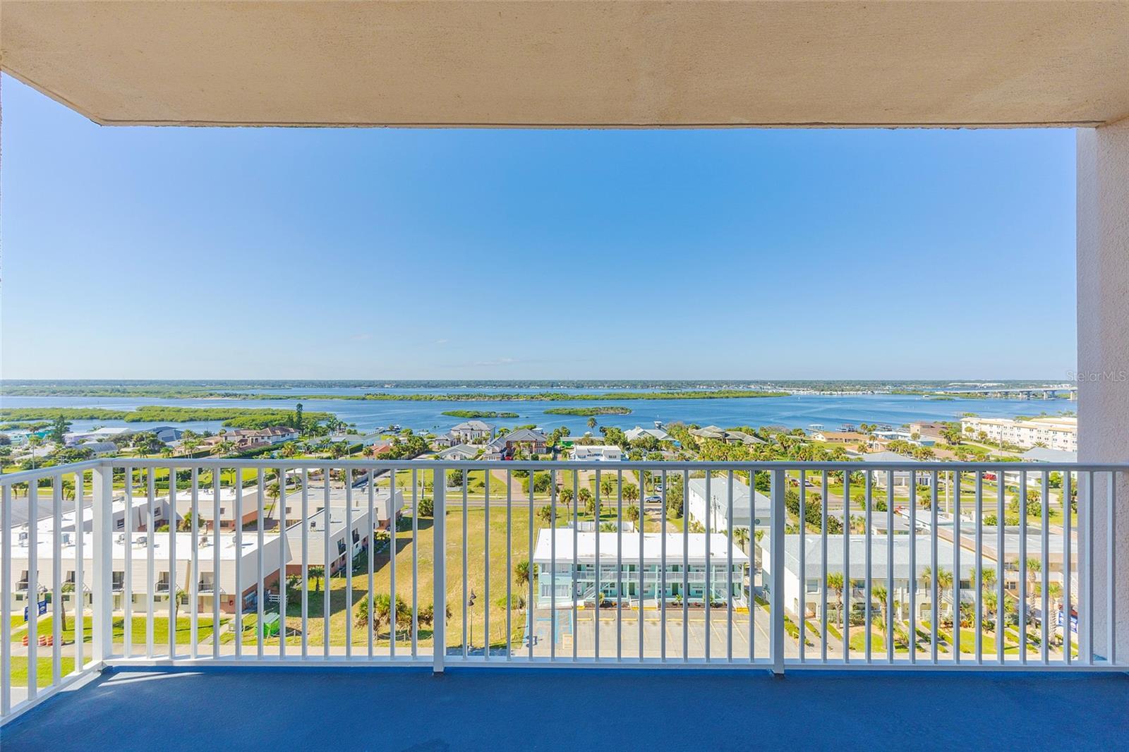 Image 14 of 68 For 3737 Atlantic Avenue 1004