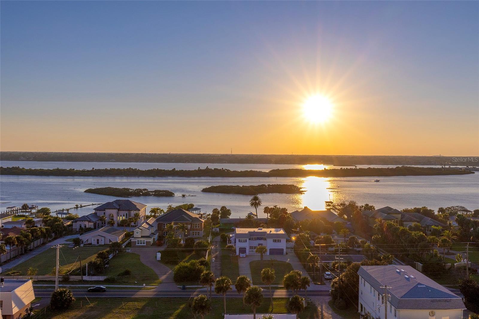 Image 25 of 68 For 3737 Atlantic Avenue 1004