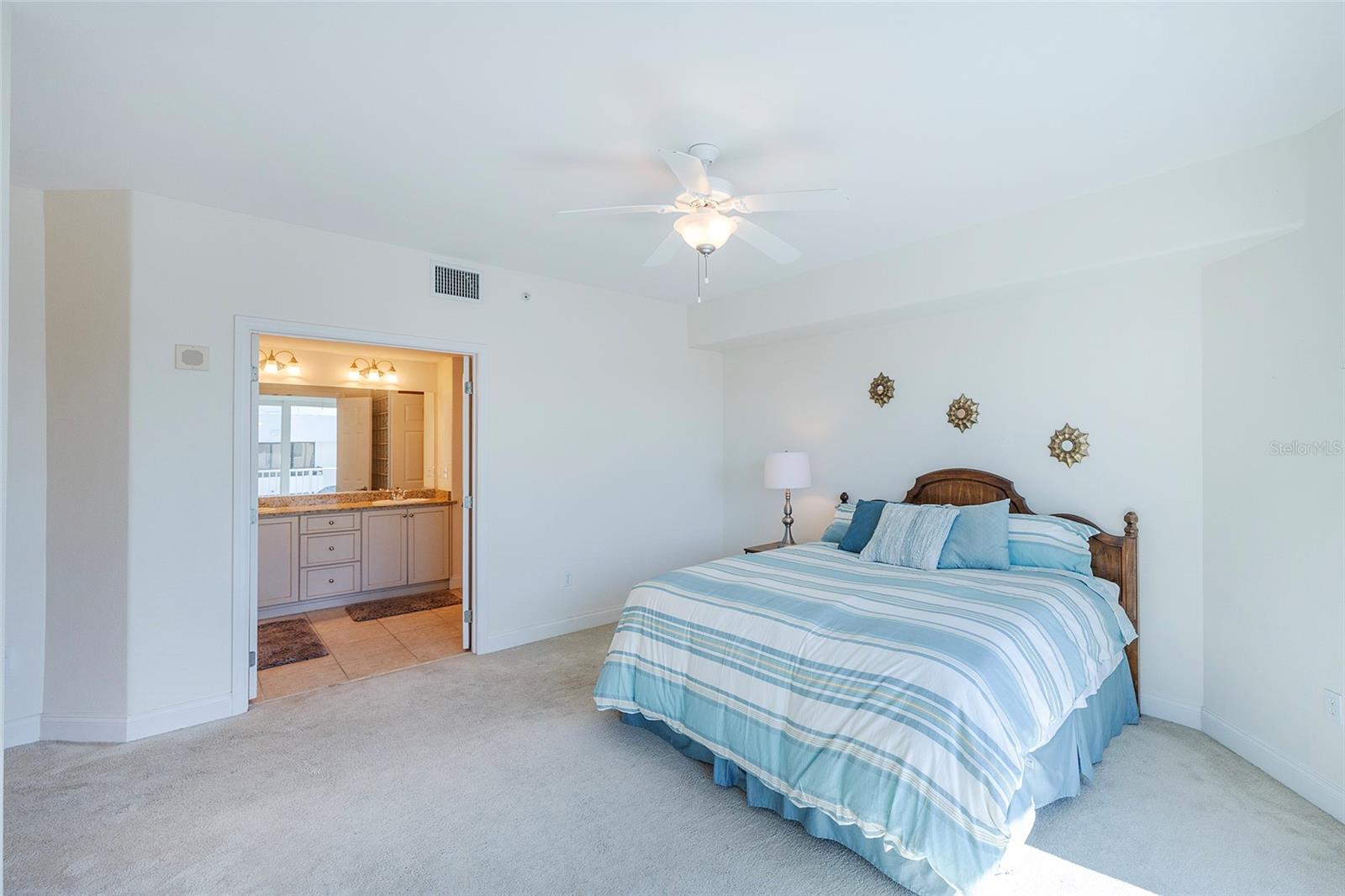 Image 42 of 68 For 3737 Atlantic Avenue 1004