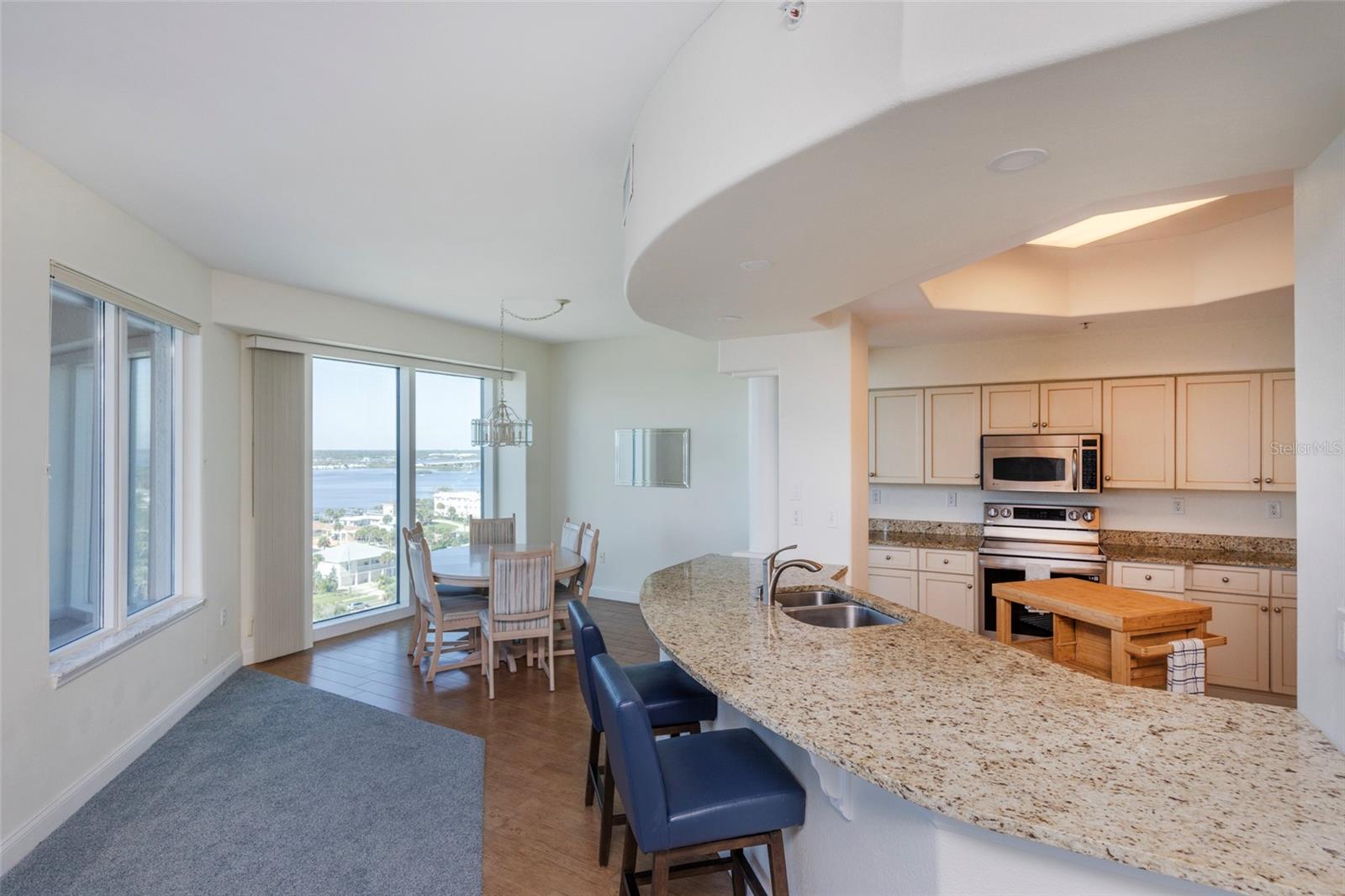 Image 49 of 68 For 3737 Atlantic Avenue 1004