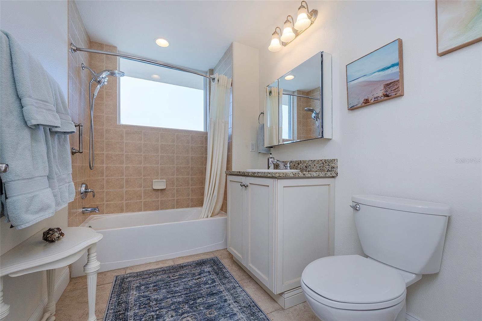 Image 5 of 68 For 3737 Atlantic Avenue 1004