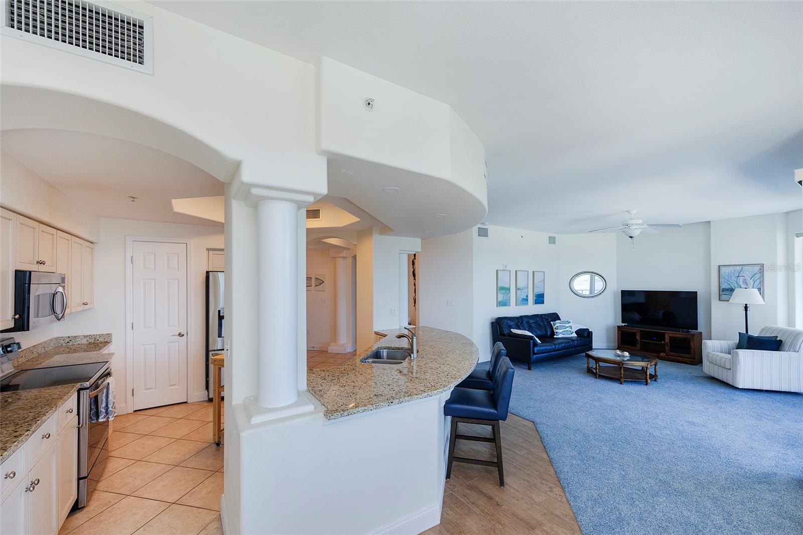 Image 51 of 68 For 3737 Atlantic Avenue 1004