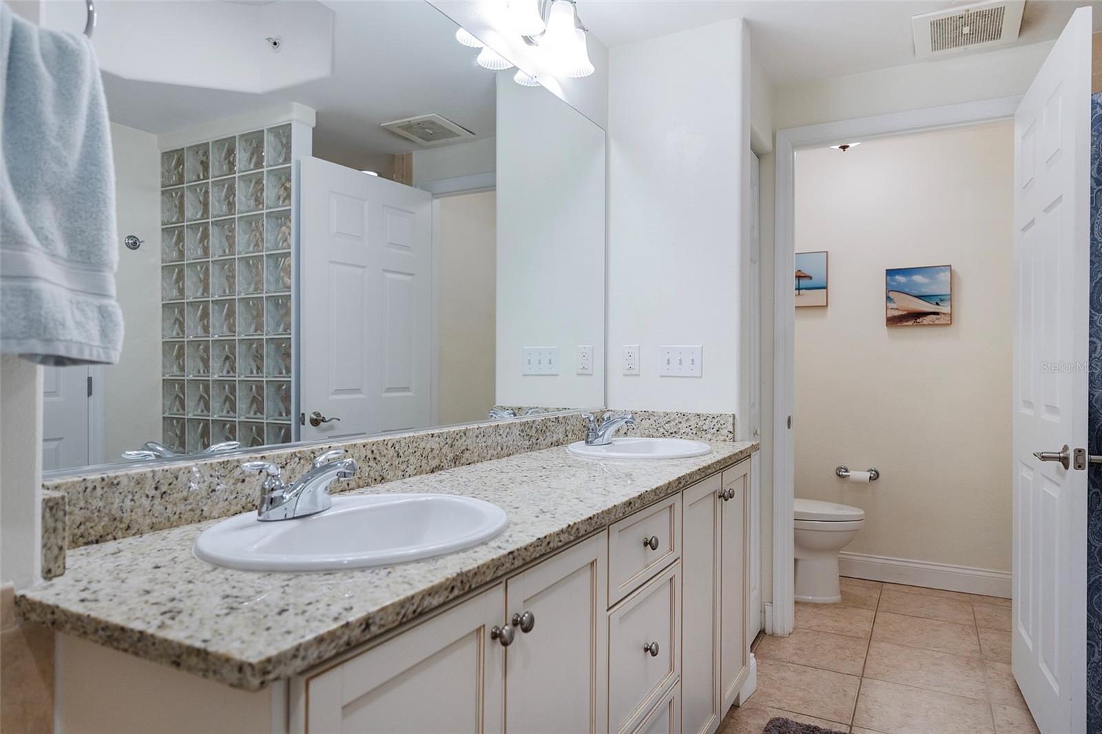 Image 8 of 68 For 3737 Atlantic Avenue 1004