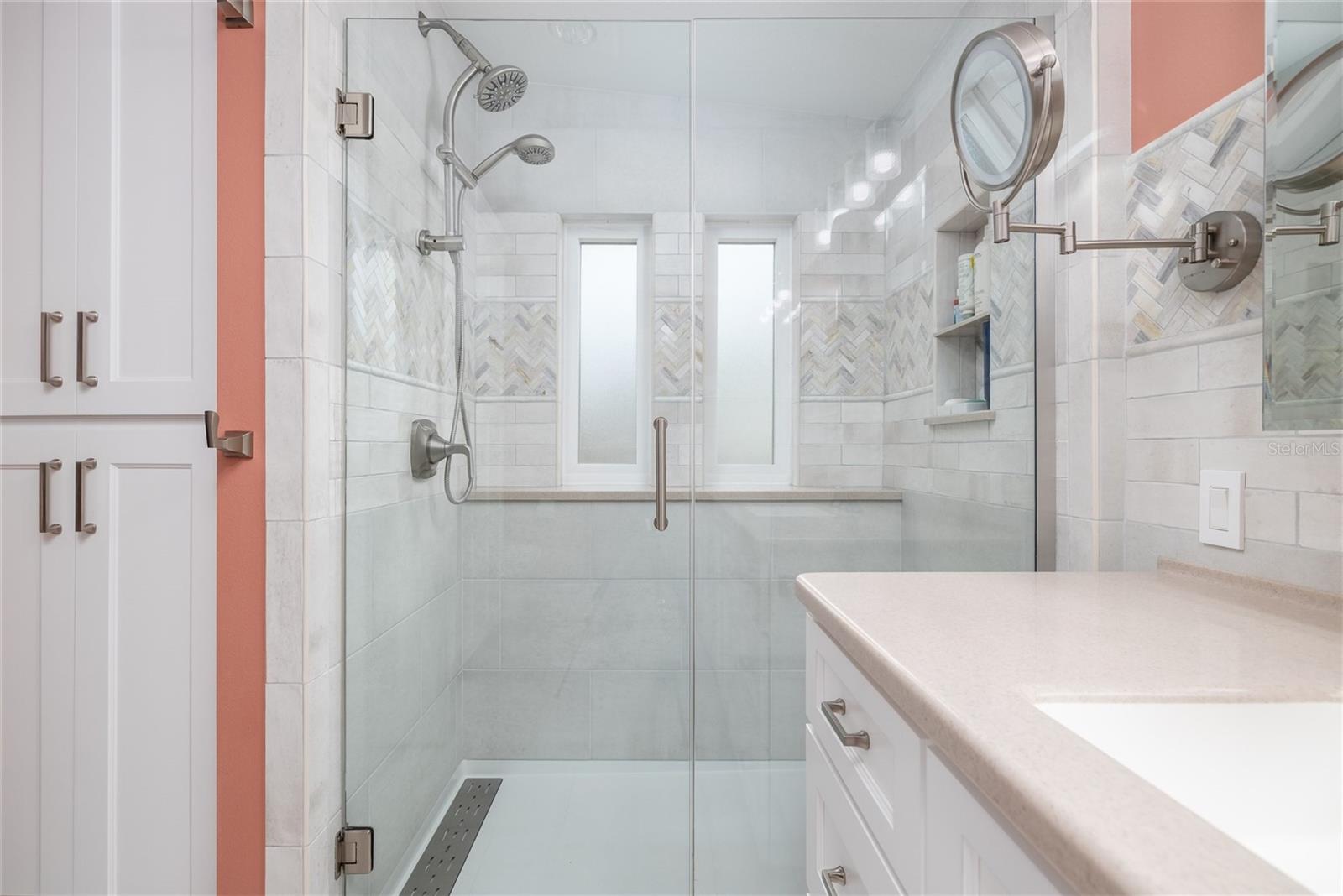 Image 18 of 34 For 706 Starboard Avenue