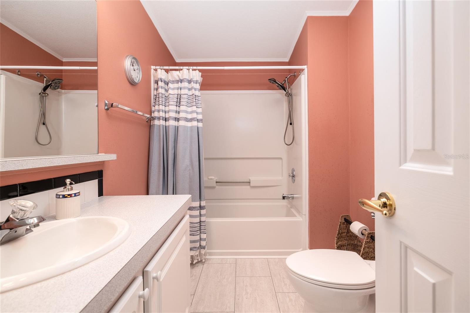 Image 20 of 34 For 706 Starboard Avenue