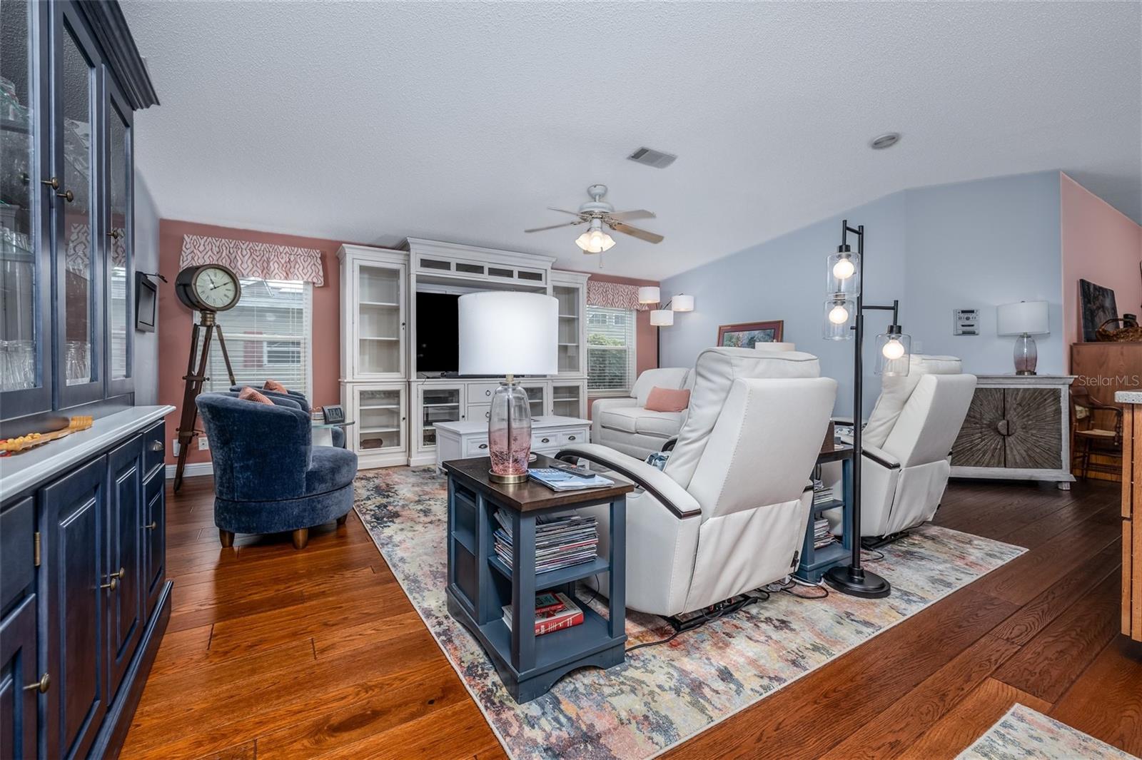 Image 7 of 34 For 706 Starboard Avenue