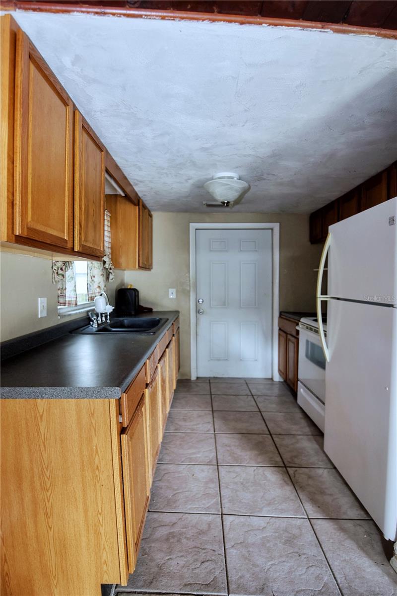 Image 10 of 38 For 111 New Hampshire Street