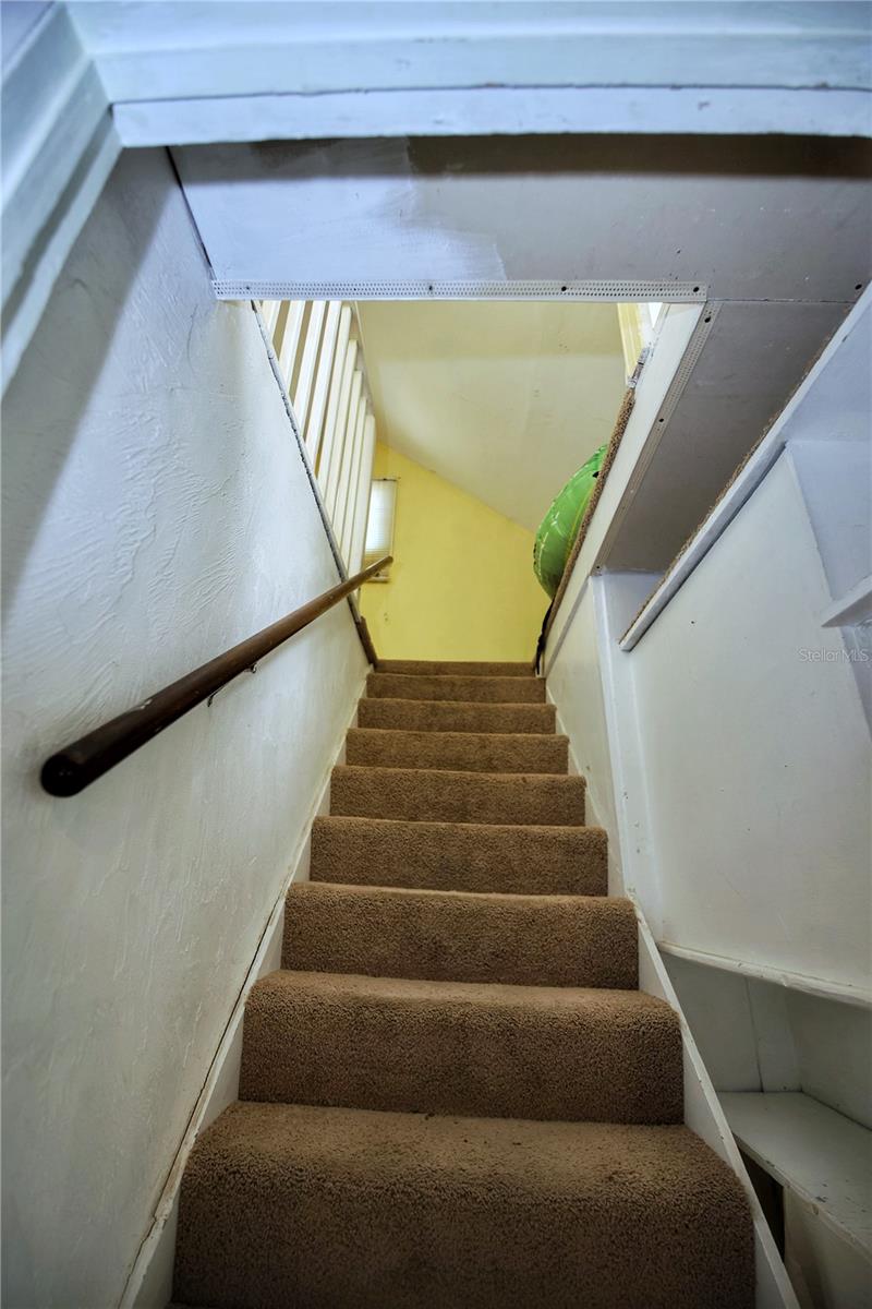 Image 18 of 38 For 111 New Hampshire Street