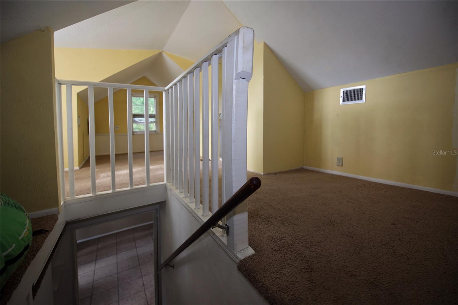 Image 19 of 38 For 111 New Hampshire Street